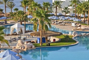 Hilton Waterfalls Resort 5*